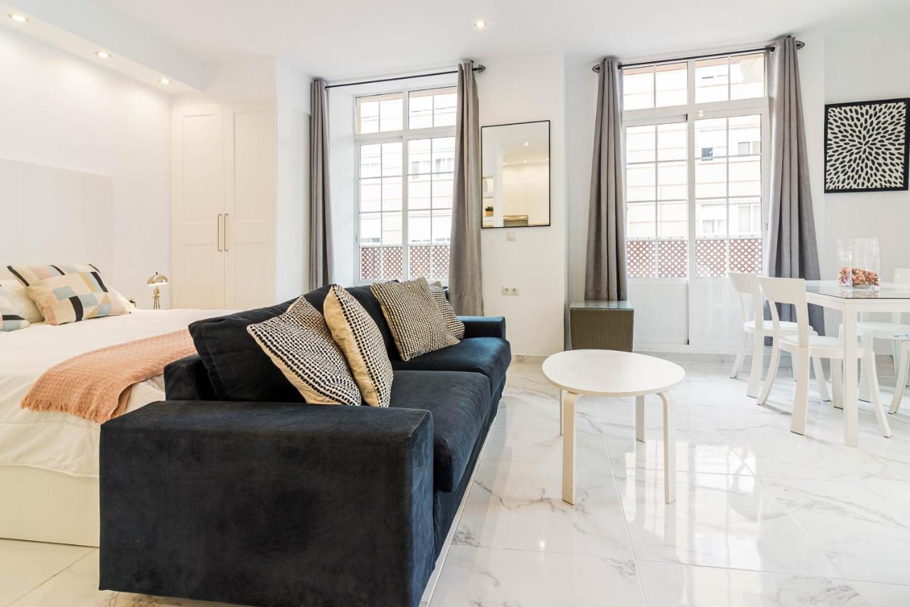 Arriola Apartamento Con Terraza Freshapartments Màlaga Exteriér fotografie