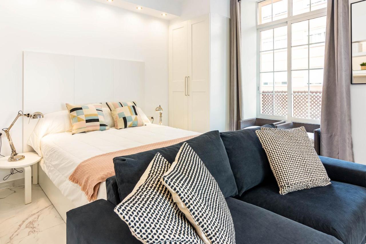 Arriola Apartamento Con Terraza Freshapartments Màlaga Exteriér fotografie